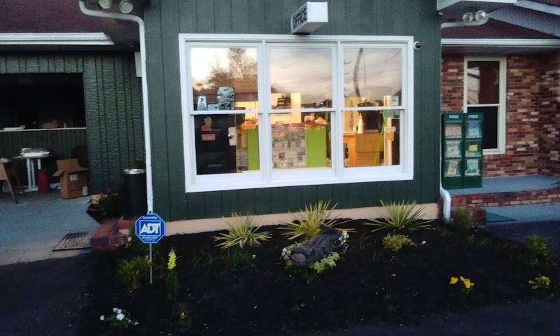 Lake Shore Motel